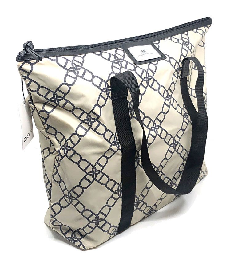 shopper day gweneth work